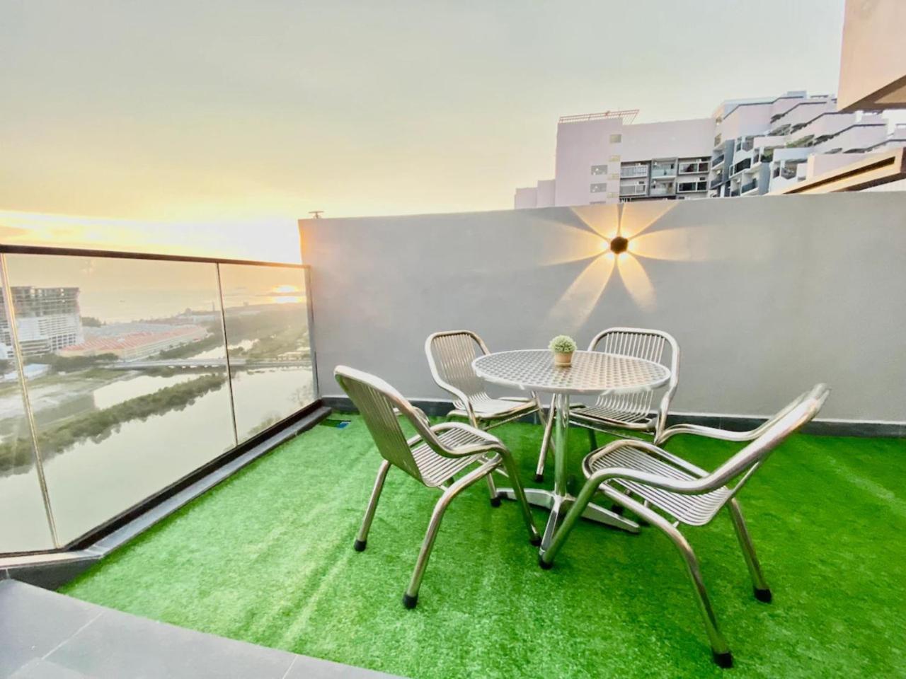 Imperio Residence Melaka Εξωτερικό φωτογραφία